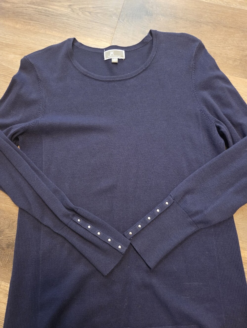 JM Collection Sweater - Picture 9 of 10
